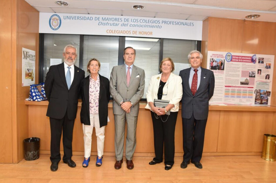 EL PRESIDENTE DE UNIÓN INTERPROFESIONAL DE LA COMUNIDAD DE MADRID INAUGURA EL NOVENO CURSO DE LA UNIVERSIDAD DE MAYORES DEL COLEGIO OFICIAL DE DRES. Y LDOS. EN FILOSOFÍA Y LETRAS Y EN CIENCIAS DE MADRID