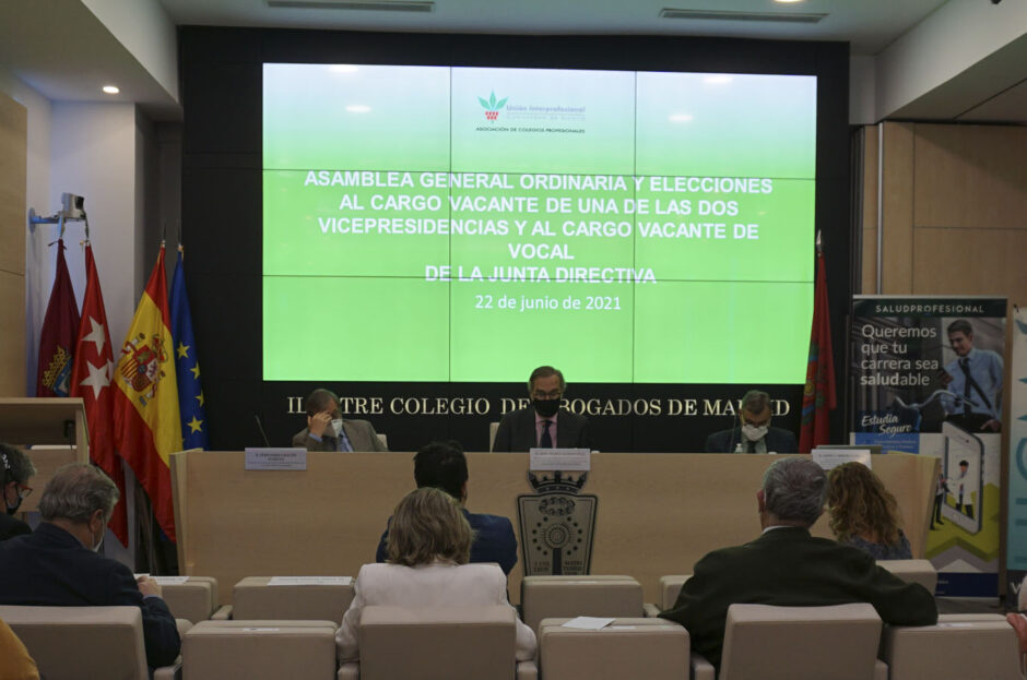 LOS DECANOS DEL COLEGIO DE INGENIEROS INDUSTRIALES DE MADRID Y DE LA DEMARCACIÓN DE MADRID DEL COLEGIO INGENIEROS DE CAMINOS, CANALES Y PUERTOS, NUEVOS VICEPRESIDENTE Y VOCAL DE LA JUNTA DIRECTIVA DE UICM