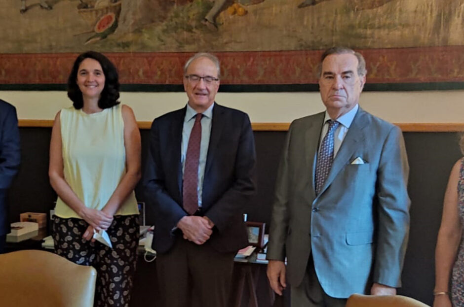 IMPULSAR LA VINCULACIÓN ACADÉMICA Y PROFESIONAL EJE DE LA REUNIÓN ENTRE UNIÓN INTERPROFESIONAL Y LA UNIVERSIDAD NEBRIJA