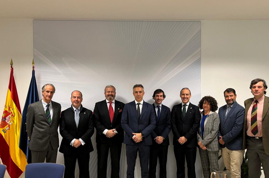 EL PRESIDENTE DE UNIÓN INTERPROFESIONAL SE REÚNE CON EL CONSEJERO DE MEDIO AMBIENTE, AGRICULTURA E INTERIOR, PARA IMPULSAR LA COLABORACIÓN EN MATERIA MEDIOAMBIENTAL