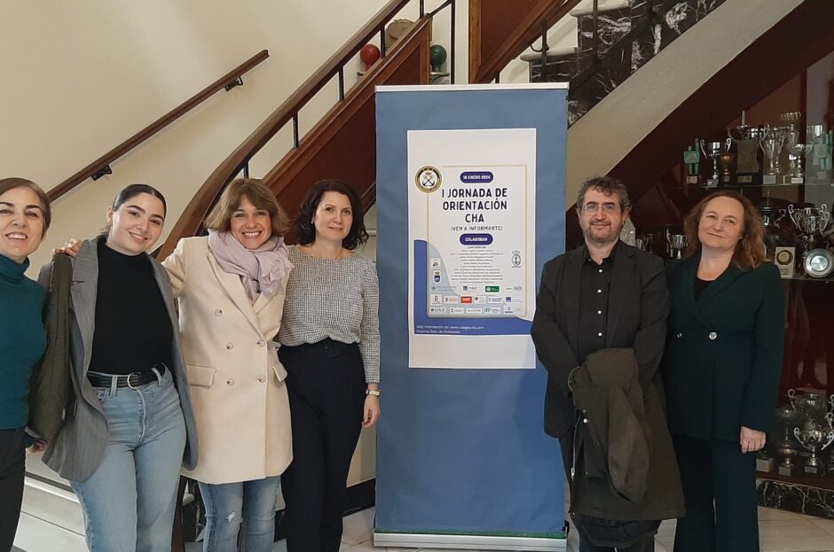 REPRESENTANTES DE DIFERENTES COLEGIOS PROFESIONALES PARTICIPAN EN LA I JORNADA DE ORIENTACIÓN CHA (COLEGIO DE HUÉRFANOS DE LA ARMADA)