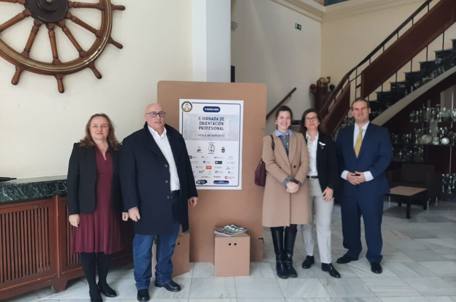 LAS PROFESIONES DE UICM COLABORAN EN UNA NUEVA JORNADA DE ORIENTACIÓN EN EL COLEGIO DE HUÉRFANOS DE LA ARMADA